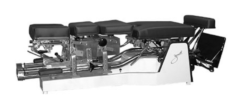 ゼニスハイロテーブル　モデル220
